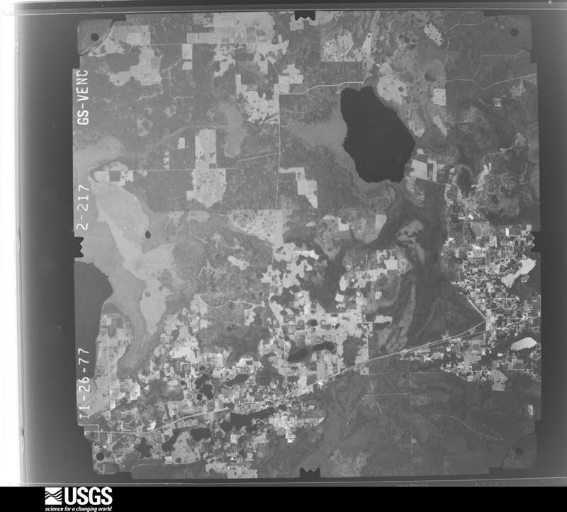 U.S. Geological Survey aerial photograph, 1977-11-26, scale 1:80000