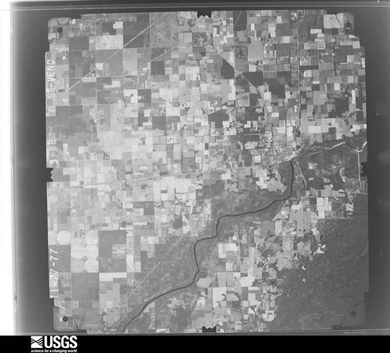 U.S. Geological Survey aerial photograph, 1977-11-27, scale 1:80000