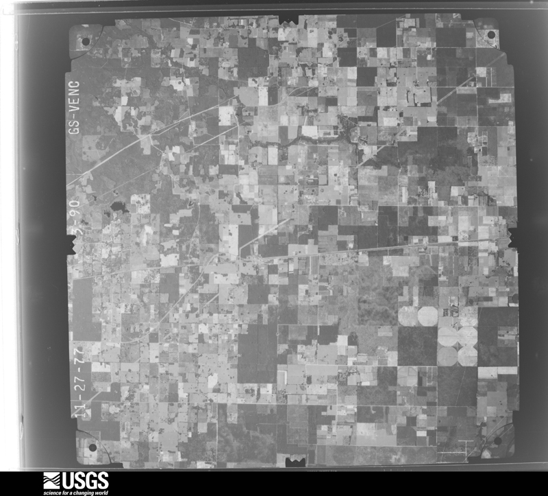 U.S. Geological Survey aerial photograph, 1977-11-27, scale 1:80000