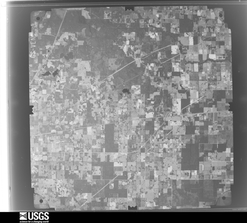 U.S. Geological Survey aerial photograph, 1977-11-27, scale 1:80000