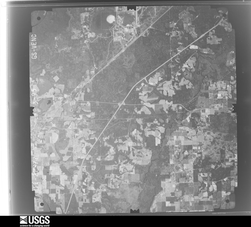 U.S. Geological Survey aerial photograph, 1977-11-27, scale 1:80000