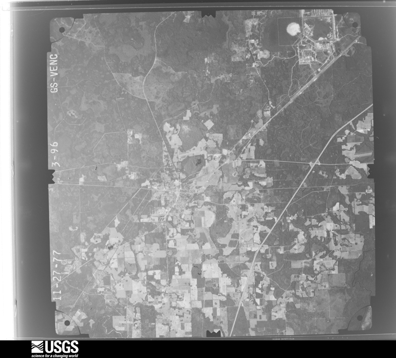 U.S. Geological Survey aerial photograph, 1977-11-27, scale 1:80000