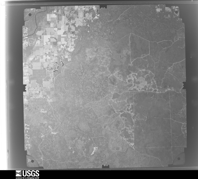 U.S. Geological Survey aerial photograph, 1977-11-27, scale 1:80000