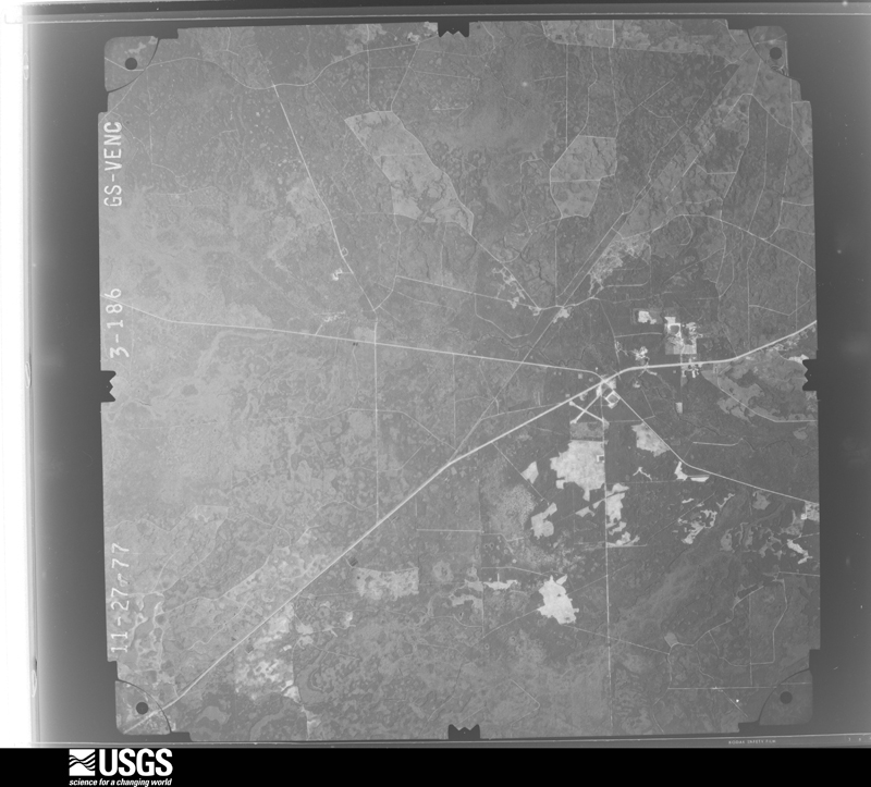 U.S. Geological Survey aerial photograph, 1977-11-27, scale 1:80000