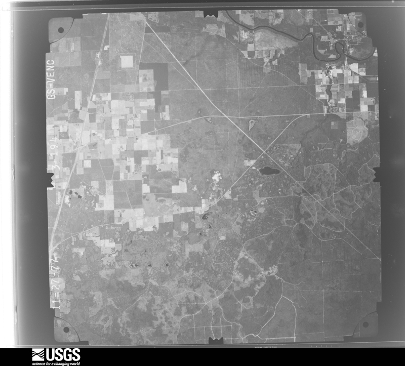 U.S. Geological Survey aerial photograph, 1977-11-27, scale 1:80000