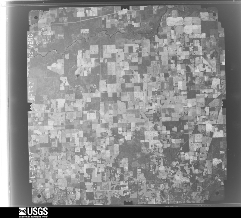 U.S. Geological Survey aerial photograph, 1977-11-27, scale 1:80000