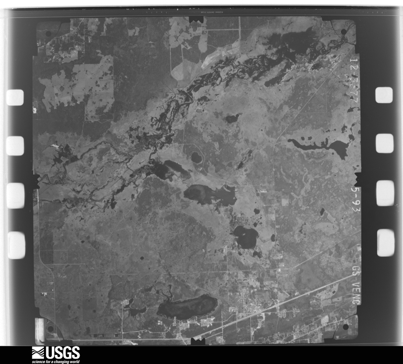 U.S. Geological Survey aerial photograph, 1977-12-03, scale 1:80000