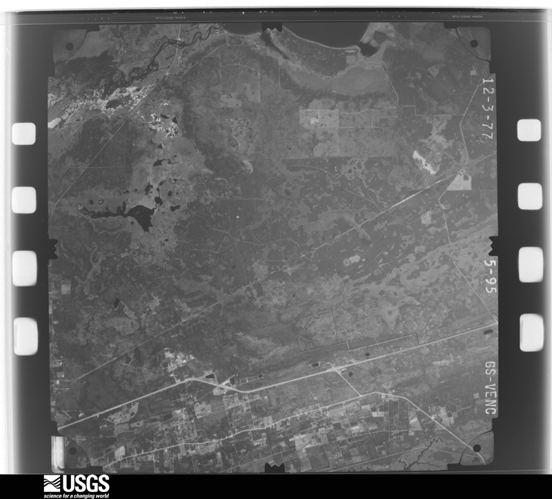 U.S. Geological Survey aerial photograph, 1977-12-03, scale 1:80000