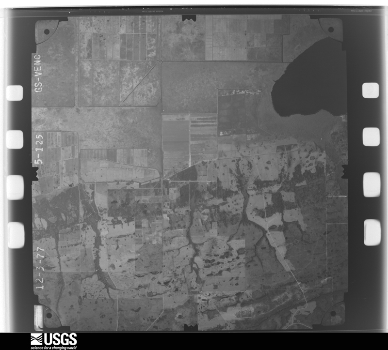 U.S. Geological Survey aerial photograph, 1977-12-03, scale 1:80000