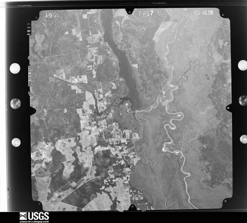 U.S. Geological Survey aerial photograph, 1979-01-09, scale 1:80000