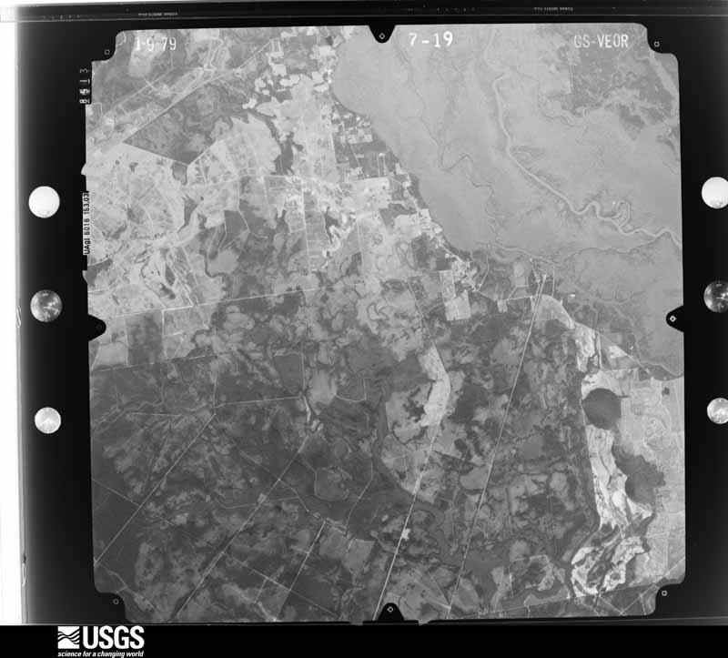U.S. Geological Survey aerial photograph, 1979-01-09, scale 1:80000
