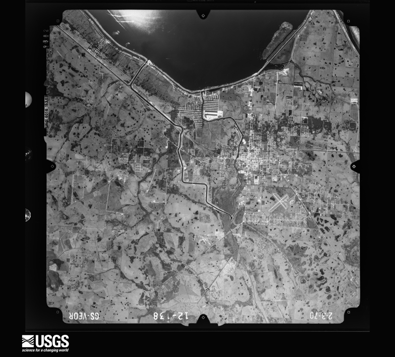U.S. Geological Survey aerial photograph, 1979-02-03, scale 1:80000