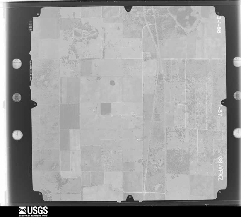 U.S. Geological Survey aerial photograph, 1988-03-01, scale 1:16000