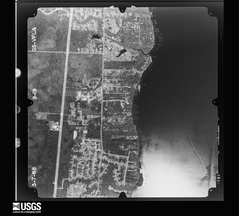 U.S. Geological Survey aerial photograph, 1988-03-07, scale 1:15000
