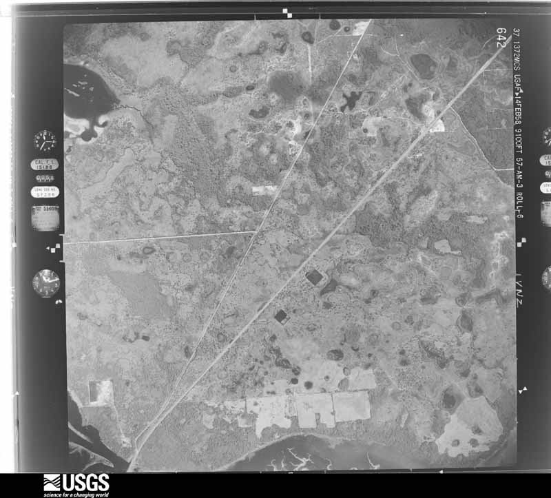 U.S. Geological Survey aerial photograph, 1958-02-14, scale 1:18000