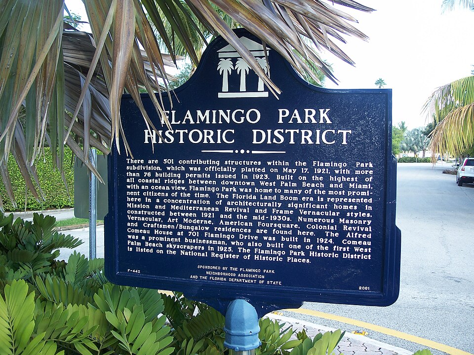 Photograph of Flamingo Park Historic Residential District