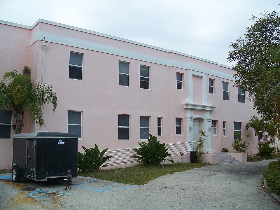 Photograph of Pine Ridge Hospital