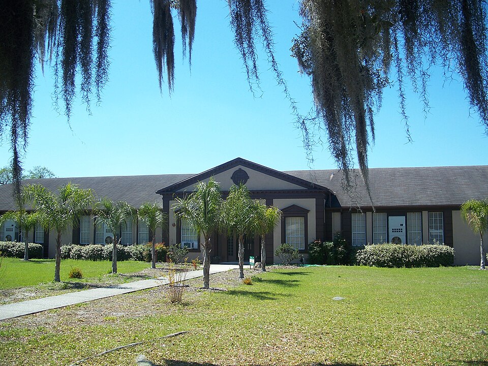 Photograph of Roosevelt School