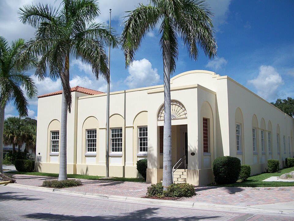 Photograph of Old Fort Pierce Post Office