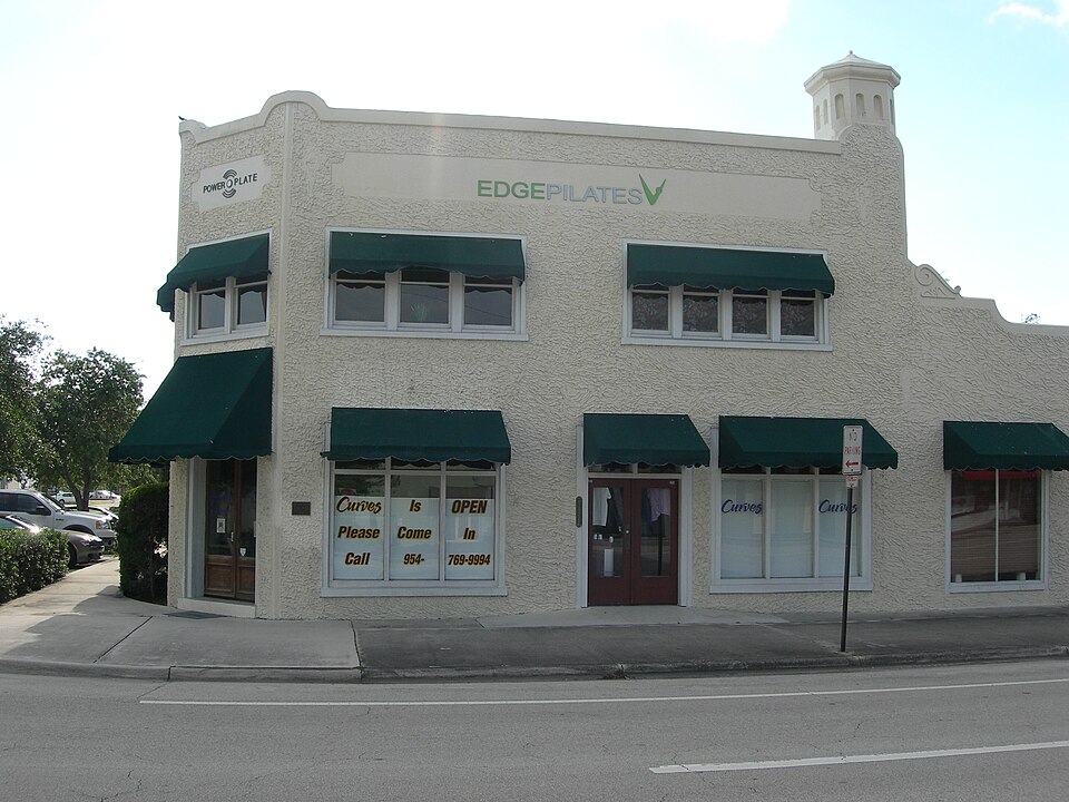 Photograph of Croissant Park Administration Building