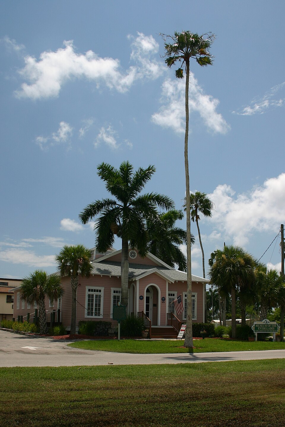 Photograph of Everglades Laundry