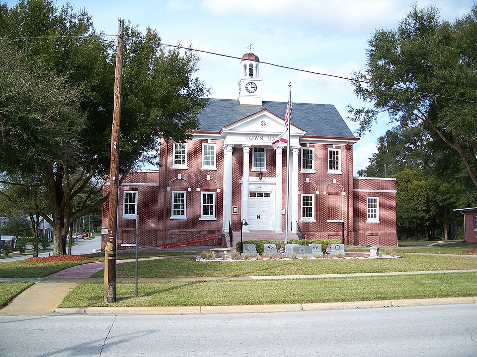 Photograph of Orange City Town Hall