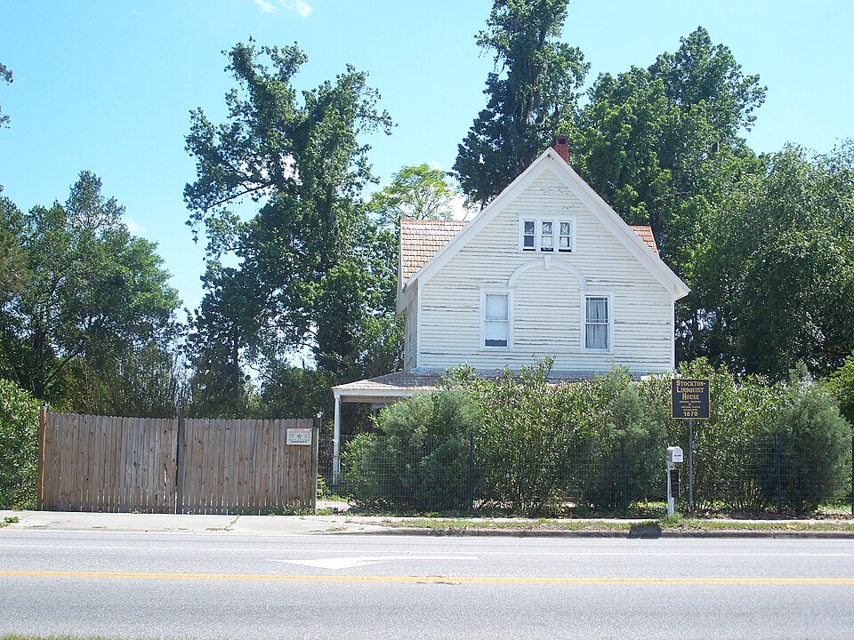 Photograph of Stockton-Lindquist House