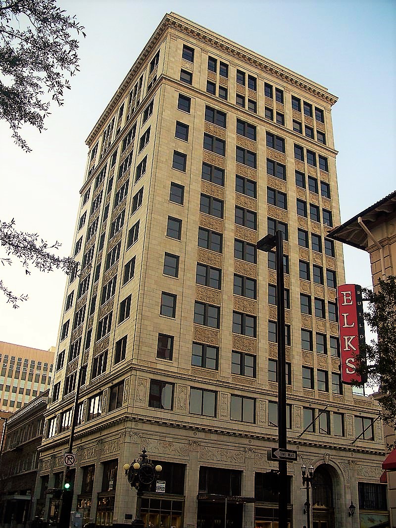Photograph of W. A. Knight Building