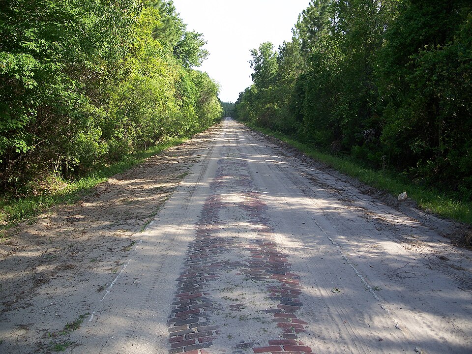 Photograph of Dixie Highway-Hastings, Espanola and Bunnell Road