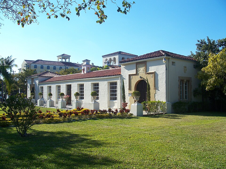 Photograph of Coco Plum Woman's Club
