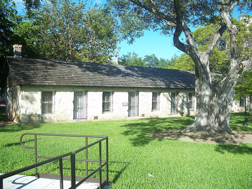 Photograph of Lummus Park Historic District