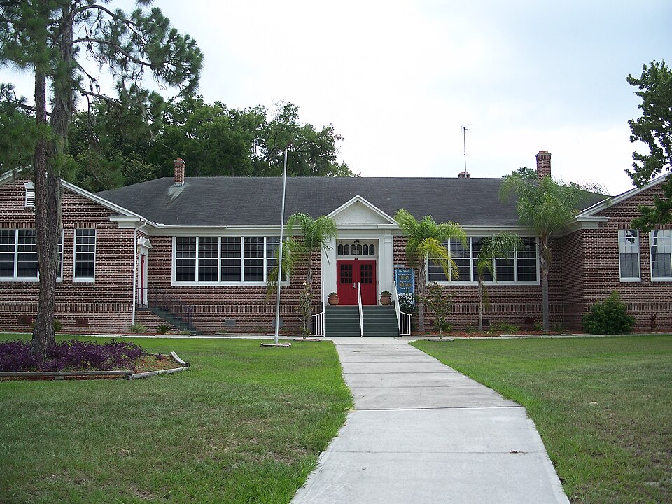 Photograph of Griffin Elementary School