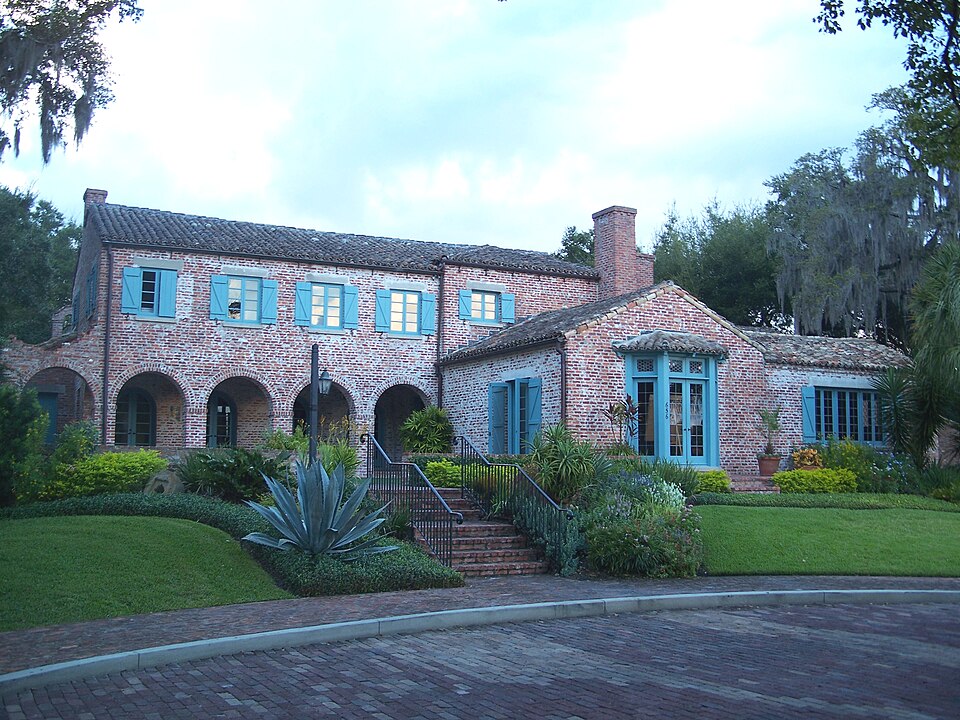 Photograph of Robert Bruce Barbour House