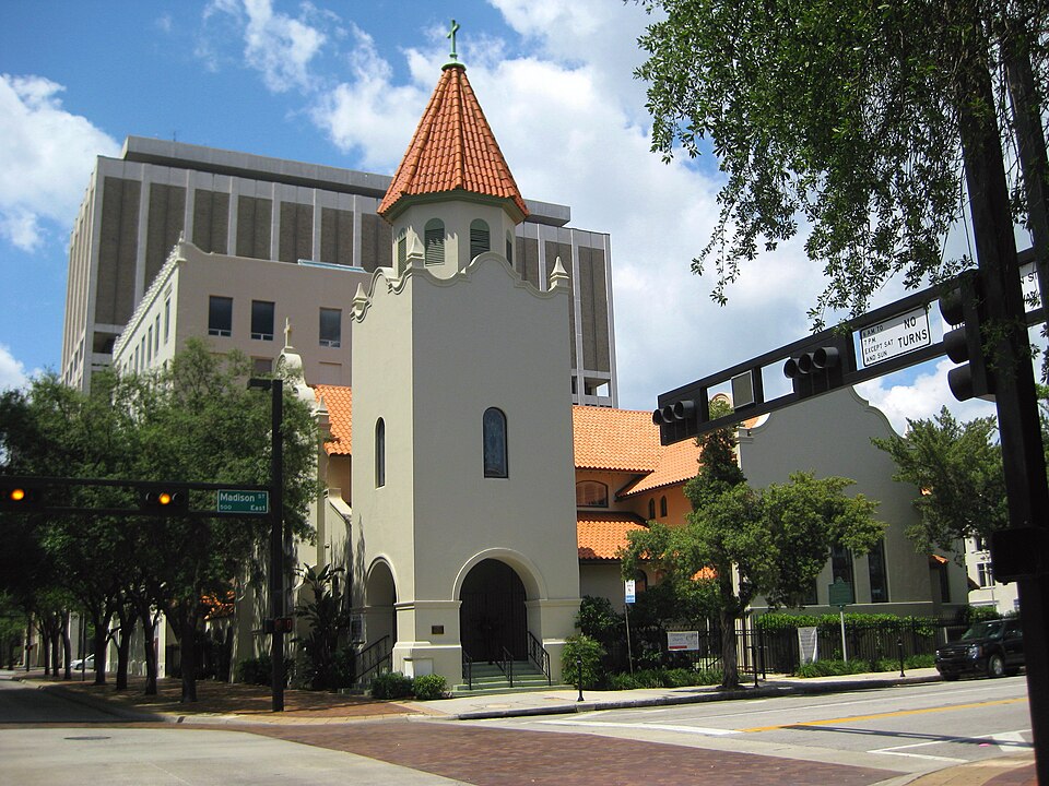 Photograph of St. Andrews Episcopal Church