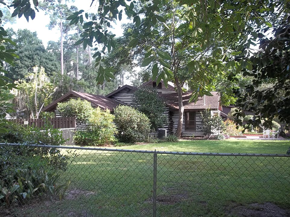 Photograph of Cox Family Log House
