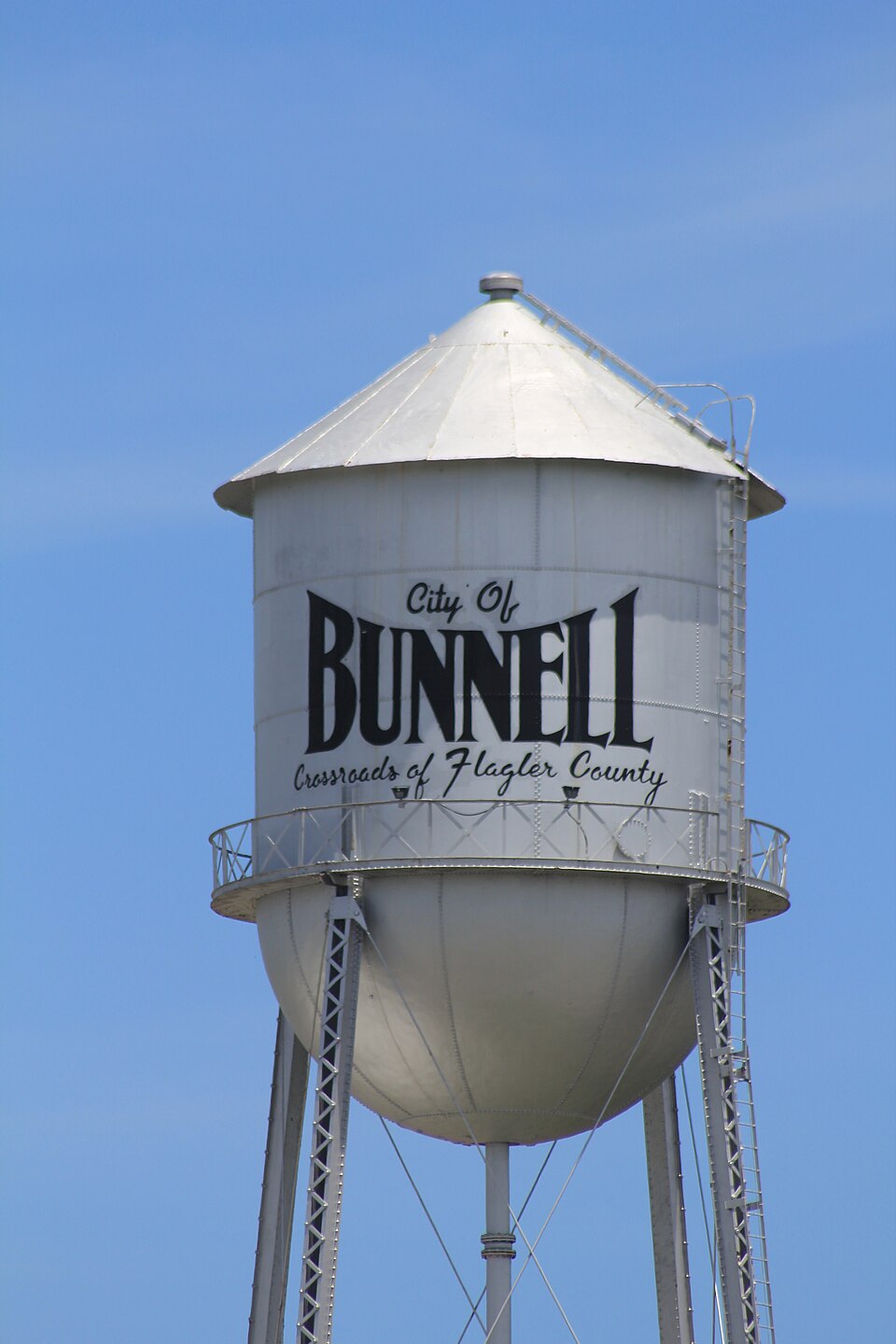 Photograph of Bunnell Water Tower