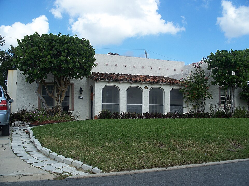 Photograph of Vedado Historic District