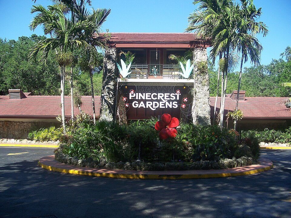 Photograph of Pinecrest Gardens