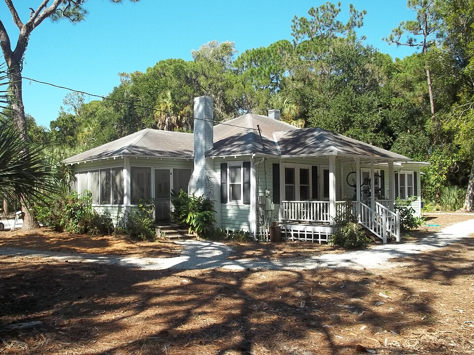Photograph of Waters and Elsa Burrows Historic District