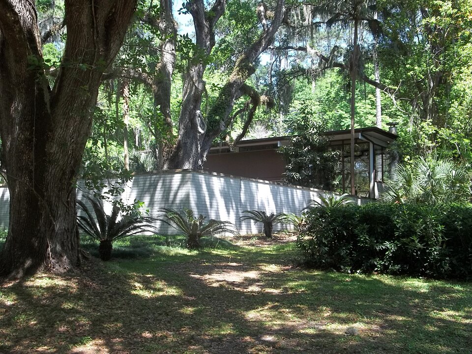 Photograph of Weil-Cassisi House