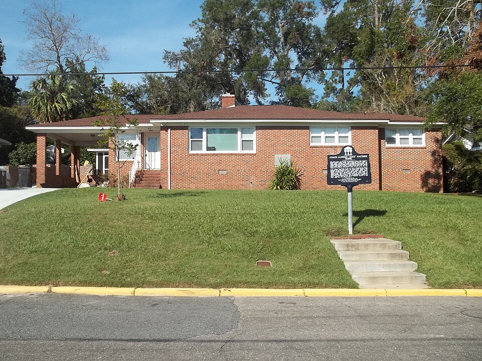 Photograph of Gaither House