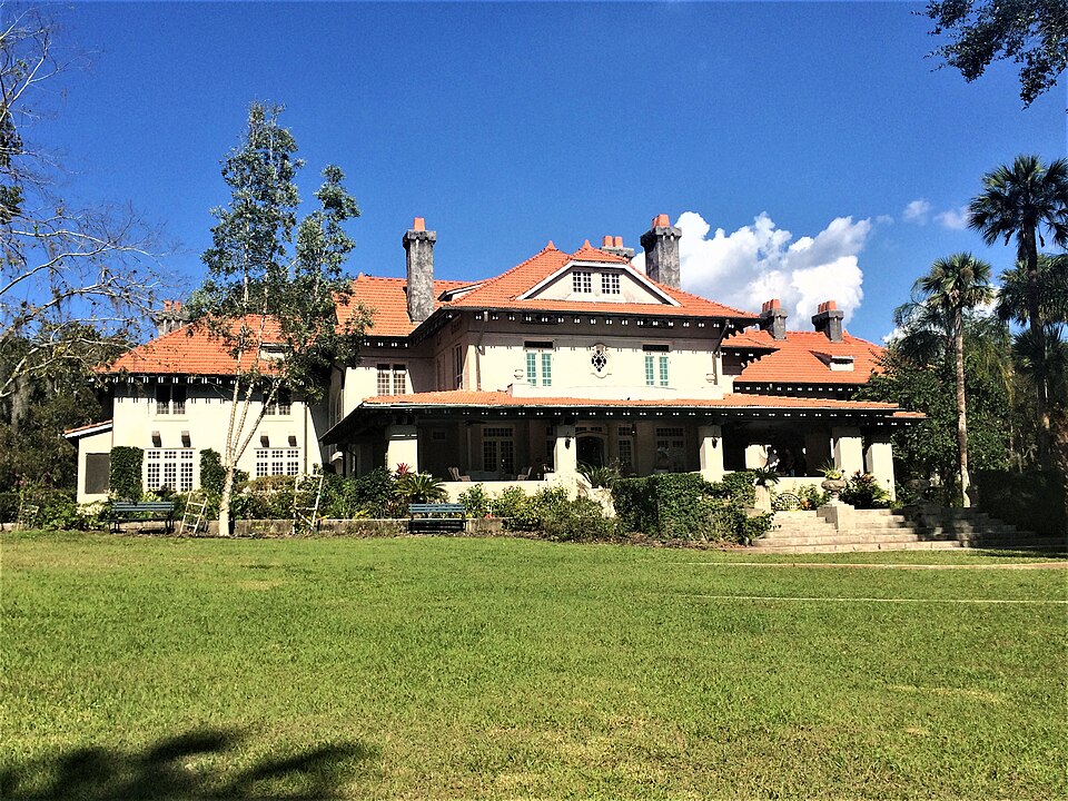 Photograph of James Laughlin House