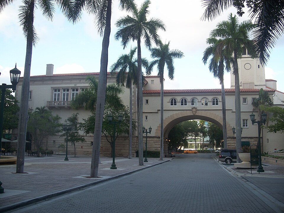 Photograph of Douglas Entrance