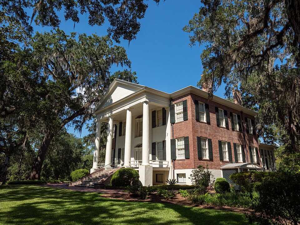 Photograph of The Grove Plantation