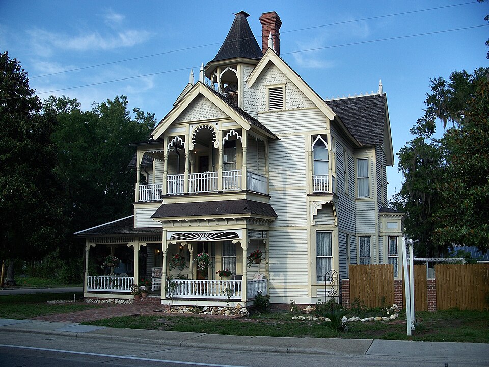 Photograph of T. G. Henderson House