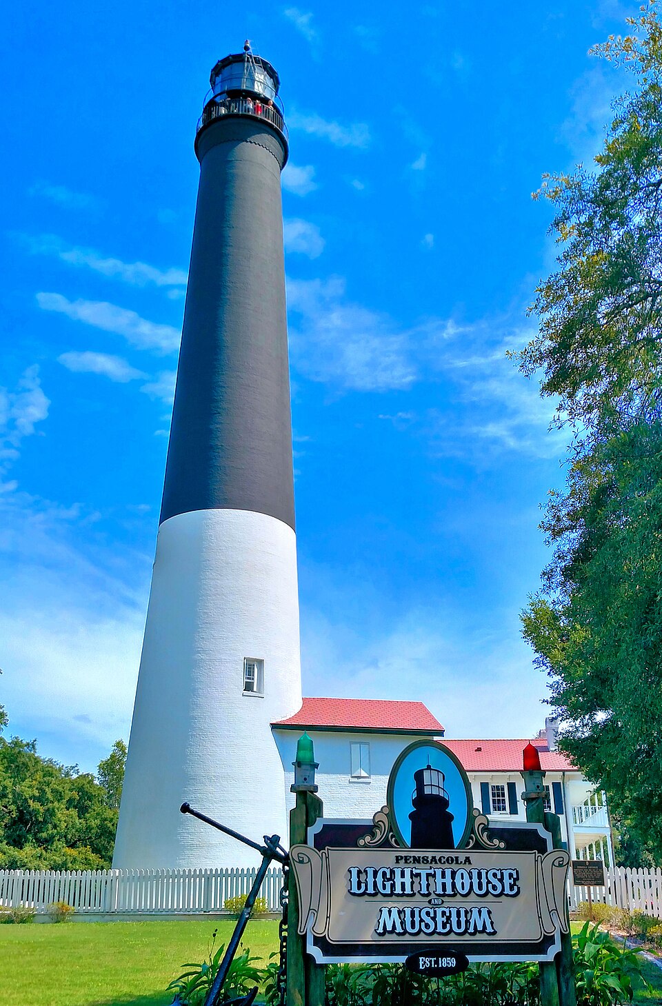 Photograph of Pensacola Light