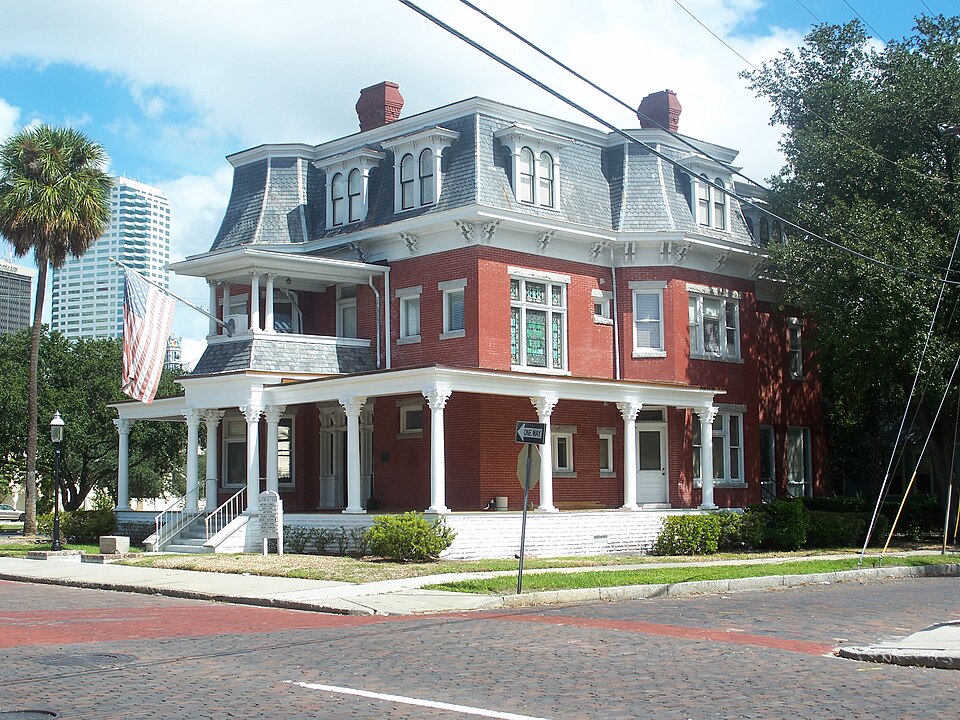 Photograph of Hutchinson House