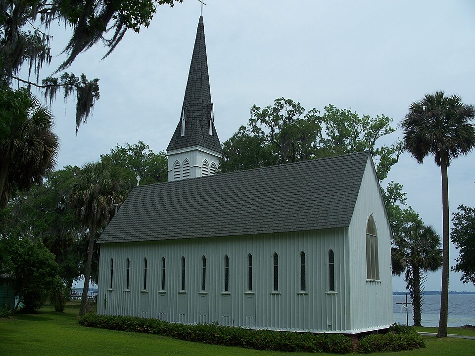 Photograph of St. Mary's Episcopal Church
