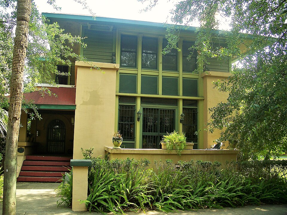 Photograph of Henry John Klutho House