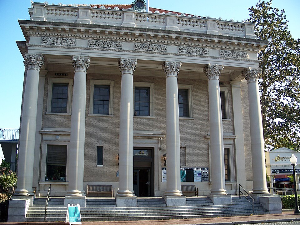 Photograph of Hippodrome State Theatre